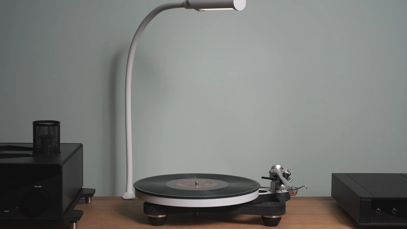 The UberLight shines a proper light onto vinyl