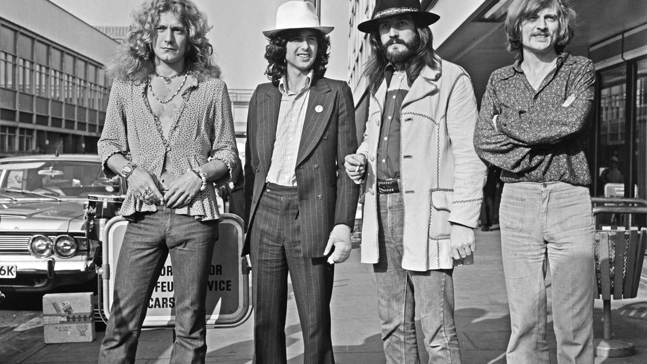LED ZEPPELIN HOUSES OF THE HOLY バンドスコア Books Art / Design