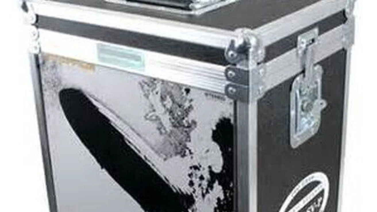 led zeppelin cigarette case Weighty Led Zeppelin road case soars this summer on eBay