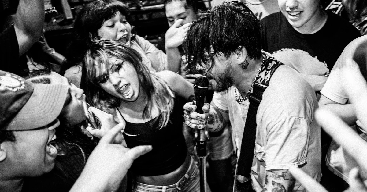 Wavves bring raw rock & roll energy to intimate Nudie Jeans in-store performance - Goldmine Magazine: Record Collector & Music Memorabilia