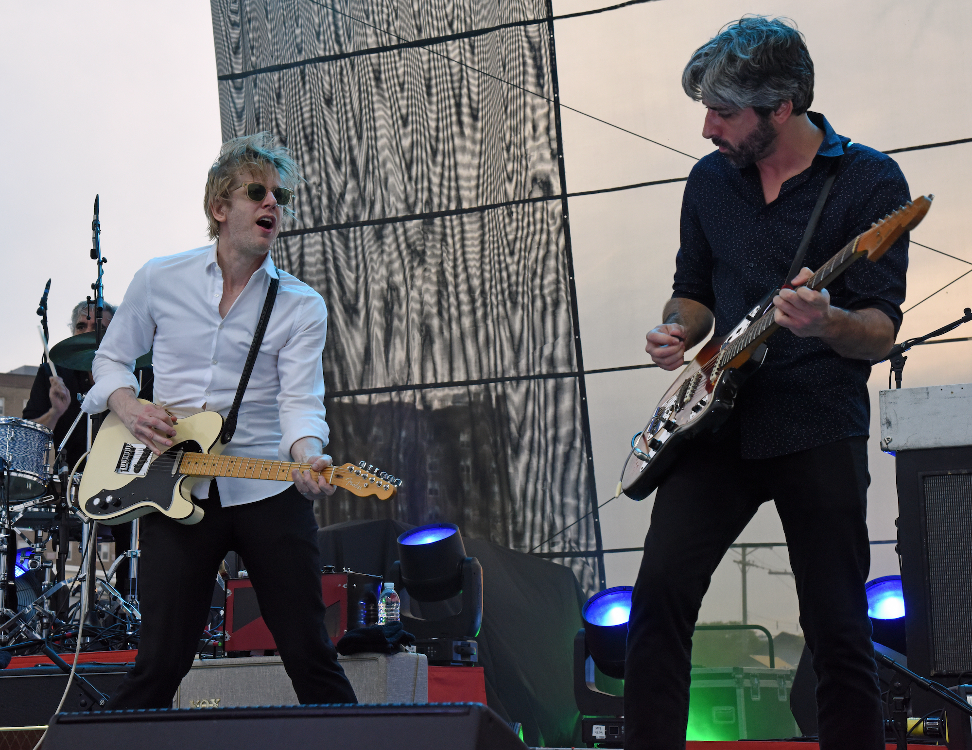 Spoon Singer Spoon serve ’em up strong and steady in Asbury Park