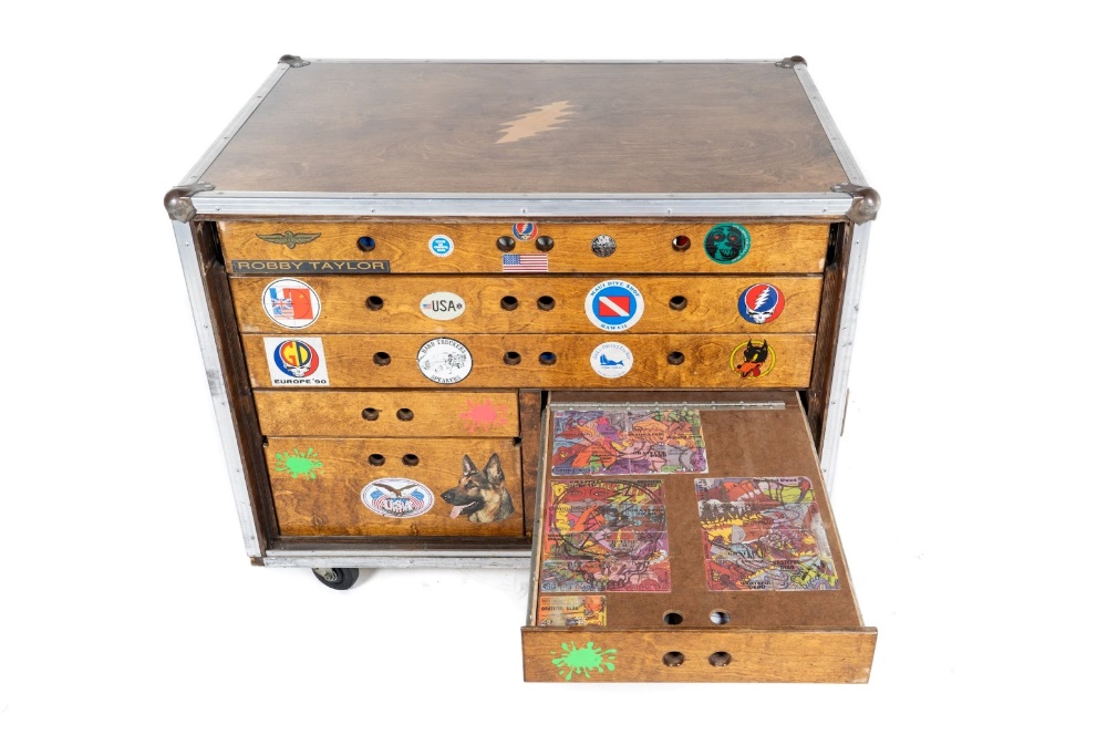 Dead Forever' auction to contain rare items from the life and