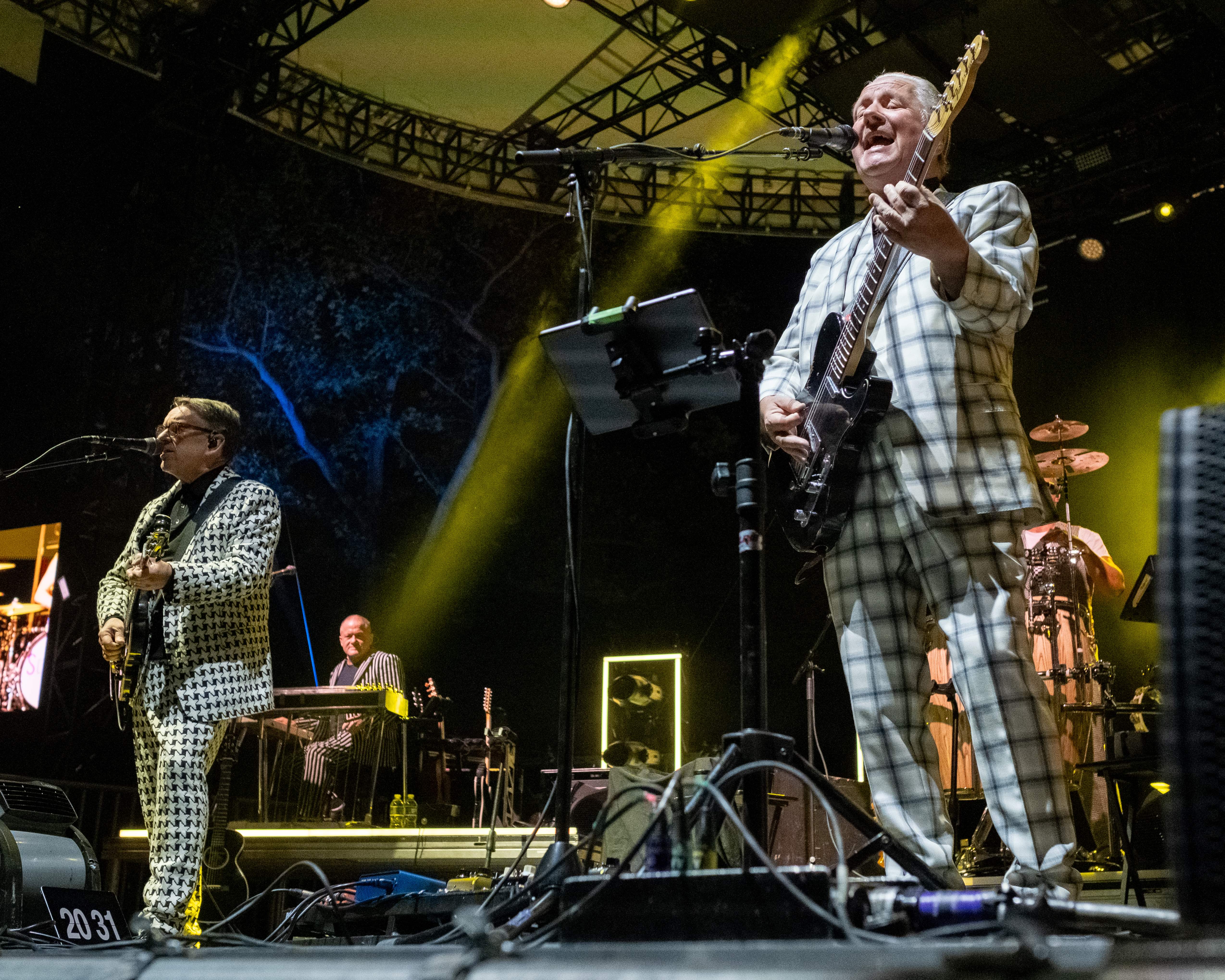 Squeeze and Boy George perform terrific sets to large crowd at