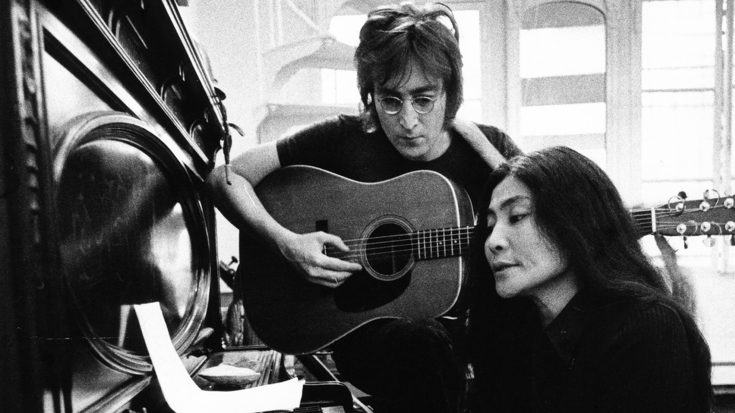 UNTITLED【Oggi.jp掲載】トリクシオン コンビネゾン＜洗える／通勤＞ One To One' documentary a lively freewheeling approach to John and